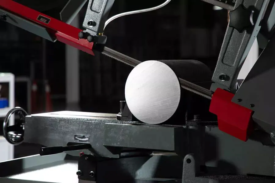 Metal Cutting Machines for OEM Brands | Rong Fu